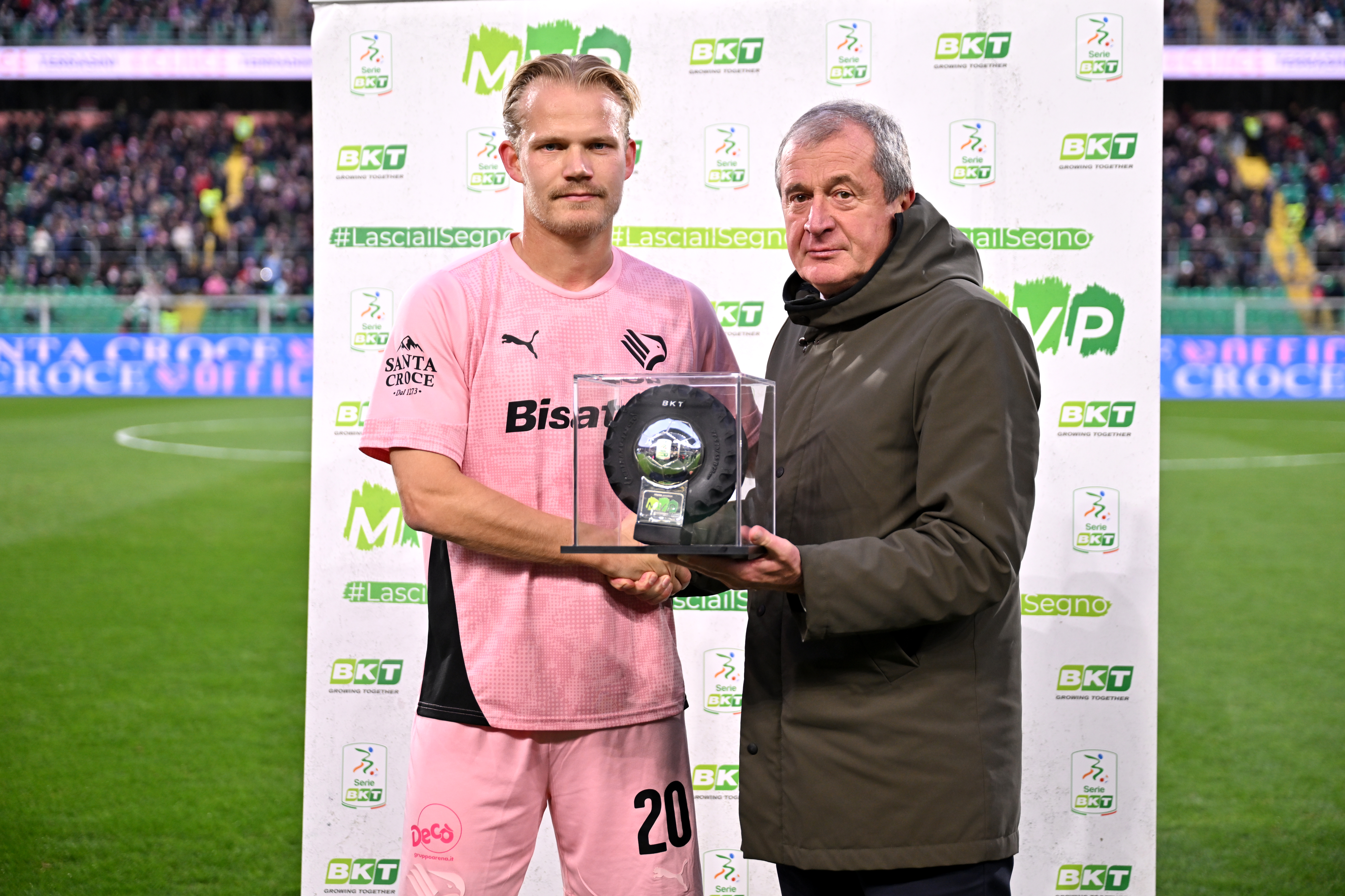 JOEL POHJANPALO IS THE WINNER OF THE SERIE BKT MVP TROPHY FOR THE MONTH OF DECEMBER 1