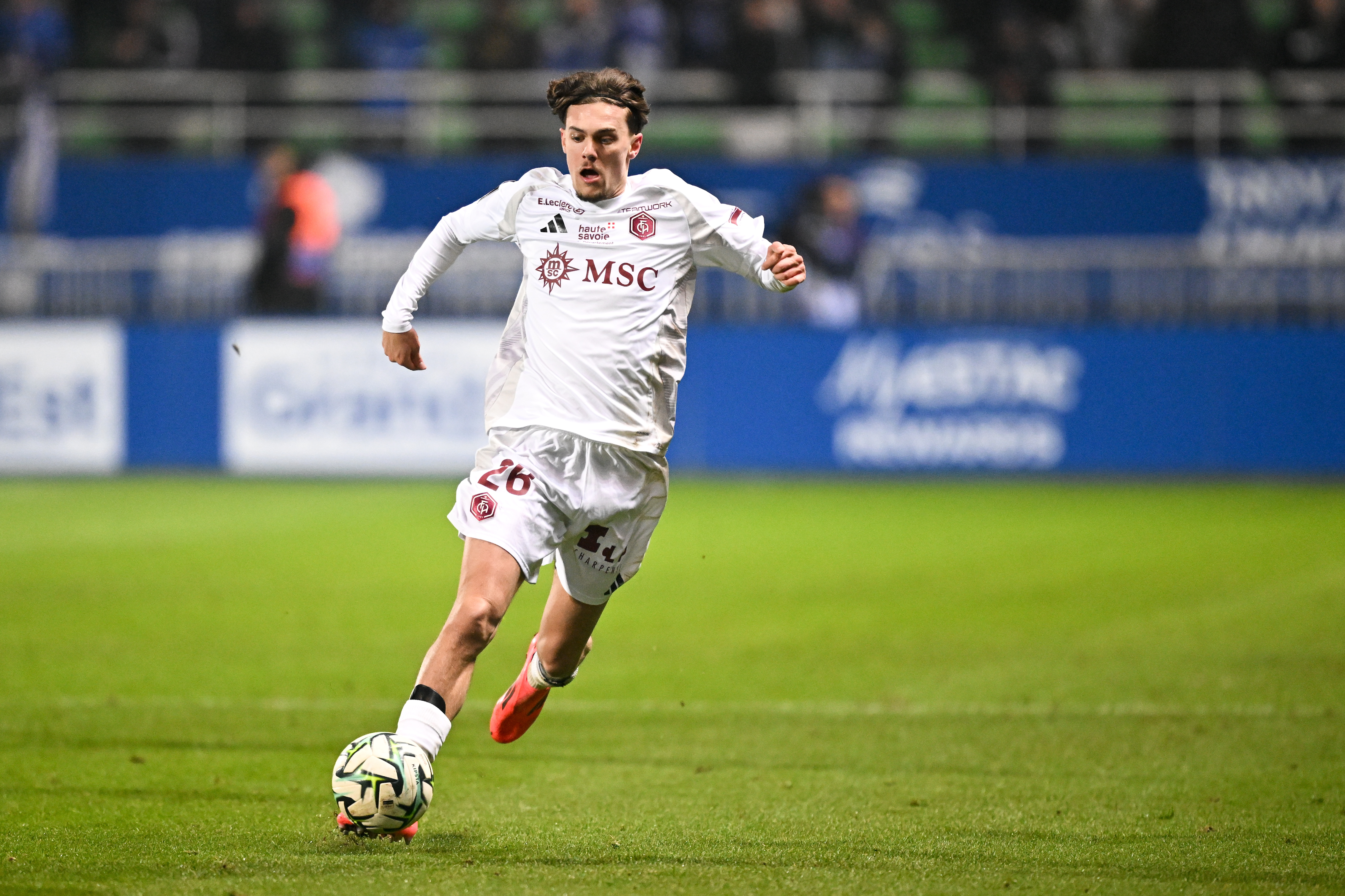 ANTHONY BERMONT IS THE LIGUE 2 BKT ROOKIE OF THE SEASON 1