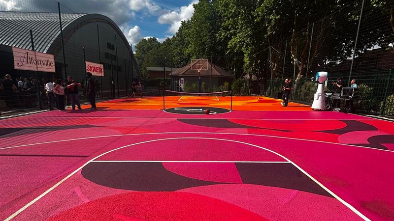 BKT DEVUELVE UNA NUEVA CANCHA DE BALONCESTO A LA PERIFERIA DE PARÍS 1